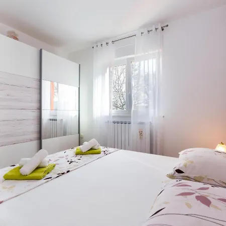 Nyaraló Holiday Home Villa Natalli - Lbn421 Labin